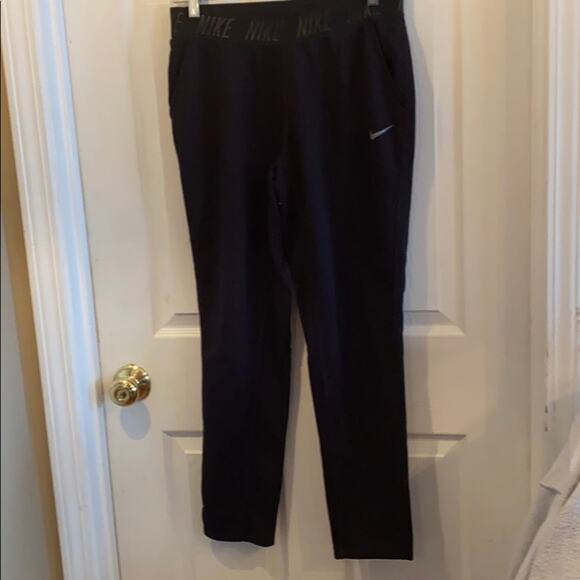 Nike dri fit activewear pants - Picture 5 of 6